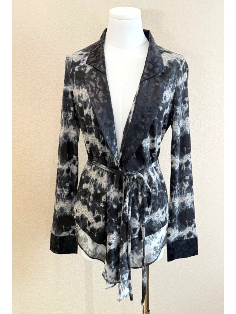 Alberto Makali Shawl Collar Sheer Knit Cardigan Abstract Pattern